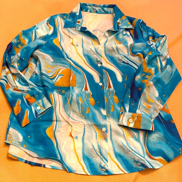 Tops - Vibrant Blue button down Shirt